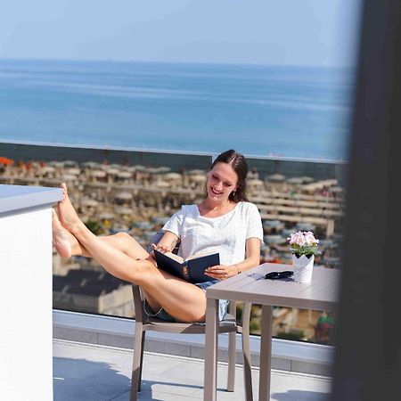 Hotel Ascot Riccione Buitenkant foto