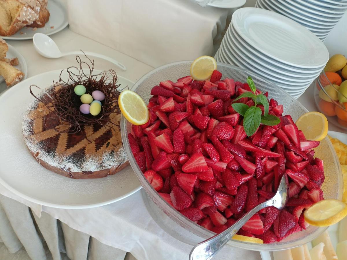 Hotel Ascot Riccione Buitenkant foto