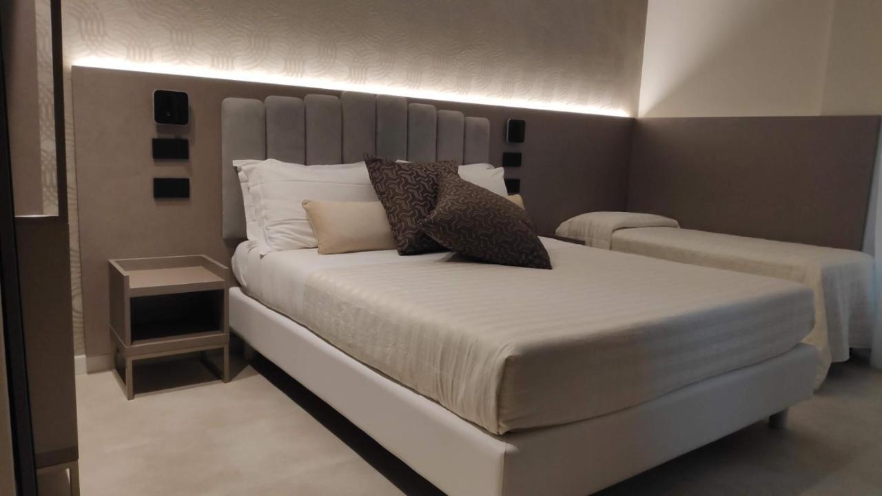 Hotel Ascot Riccione Buitenkant foto