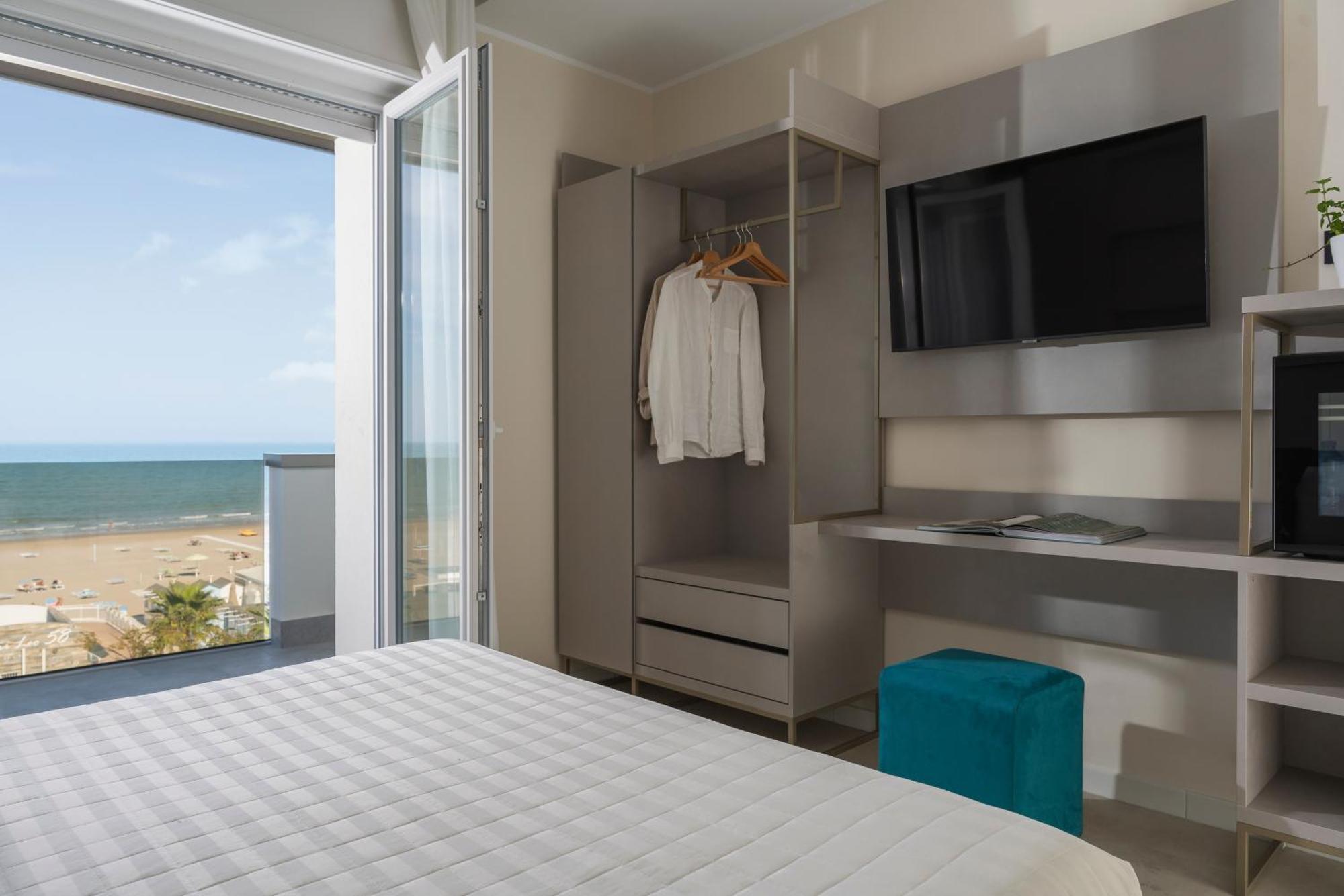 Hotel Ascot Riccione Buitenkant foto