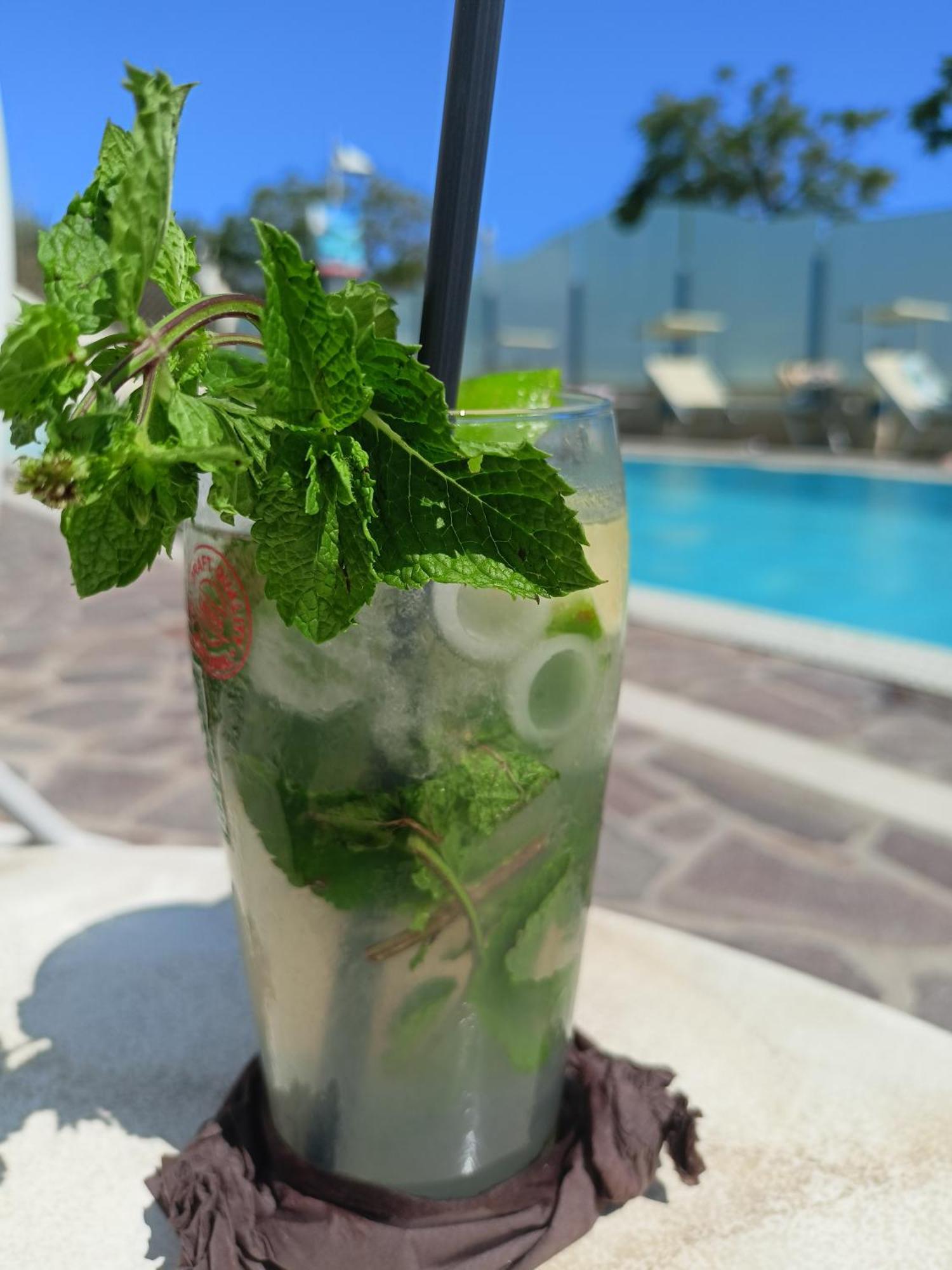 Hotel Ascot Riccione Buitenkant foto